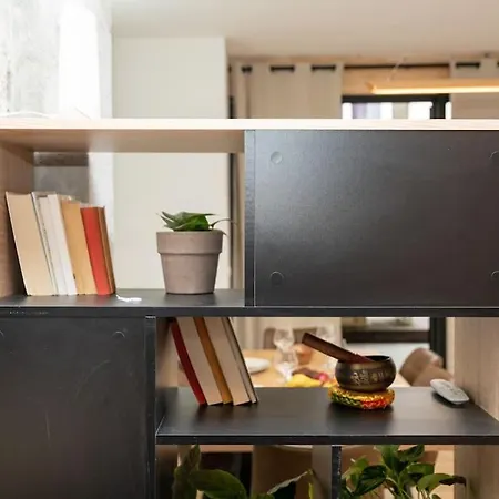 Apartment Loft Urban Garden: 4 People - Wifi Fiber - Terrace
