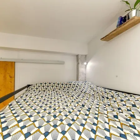 Loft Urban Garden: 4 People - Wifi Fiber - Terrace Apartment Grenoble