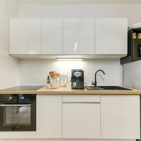 Loft Urban Garden: 4 People - Wifi Fiber - Terrace *