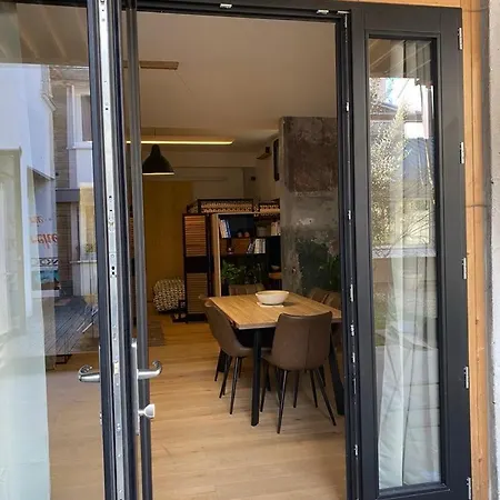 Loft Urban Garden: 4 People - Wifi Fiber - Terrace * Grenoble
