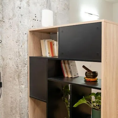 Loft Urban Garden: 4 People - Wifi Fiber - Terrace *